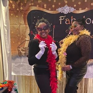 Meet your Posher, Robyn